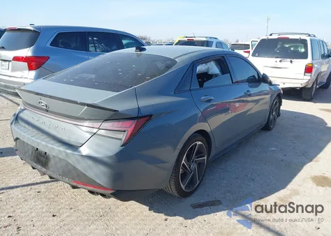 2022 Hyundai Elantra N Line z USA, uszkodzony, nr VIN KMHLR4AF2NU233063